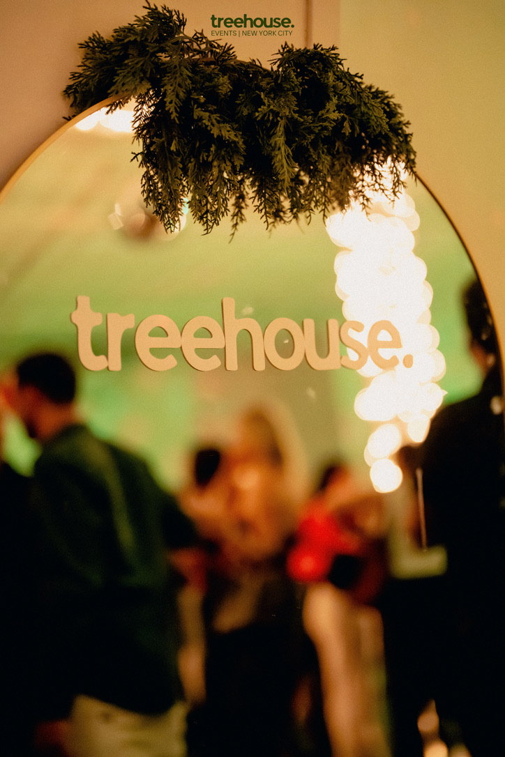 Christmas in NYC, treehouse. event